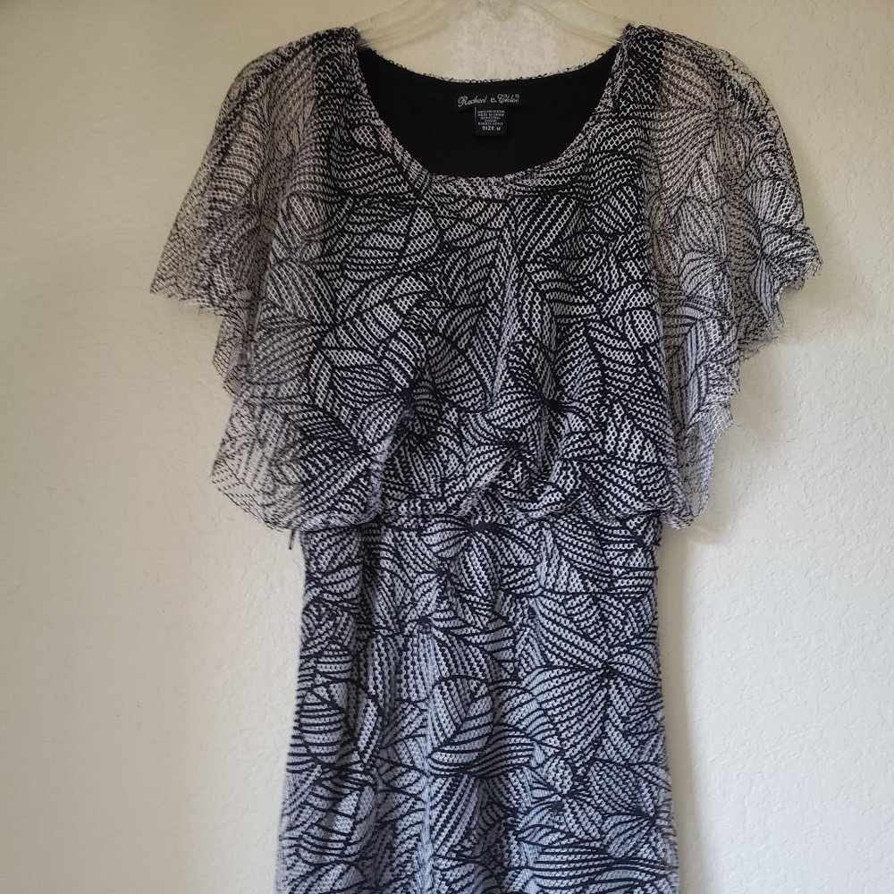 Sweet Black & White Leaf Patterned Dress